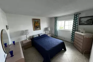 1001 NE 14th Ave, Hallandale Beach, FL 33009 - Photo 36