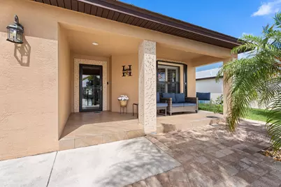 24 Alta Loma, Port Saint Lucie, FL 34952 - Photo 2