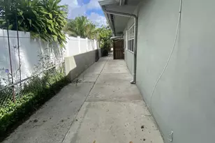 [Address not provided], Oakland Park, FL 33334 - Photo 28