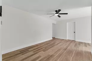 3905 E Woodscape Dr, Miramar, FL 33023 - Photo 34