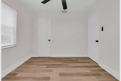 3905 E Woodscape Drive, Miramar, FL 33023 - Photo 20