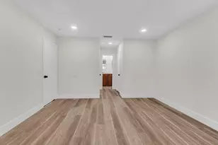 3905 E Woodscape Dr, Miramar, FL 33023 - Photo 26