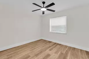 3905 E Woodscape Dr, Miramar, FL 33023 - Photo 18