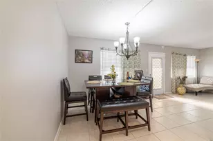 1902 Bermuda Cir, Coconut Creek, FL 33066 - Photo 8