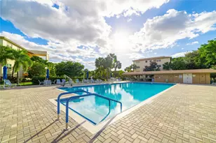 1902 Bermuda Cir, Coconut Creek, FL 33066 - Photo 24