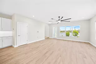3542 NW Solange Ct, Jensen Beach, FL 34957 - Photo 10