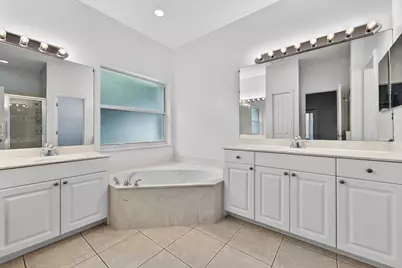 631 NE Muskrat Run, Port Saint Lucie, FL 34983 - Photo 14