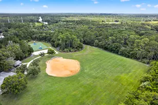 631 NE Muskrat Run, Port Saint Lucie, FL 34983 - Photo 32