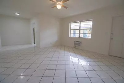 2537 Lincoln Street #14, Hollywood, FL 33020 - Photo 2