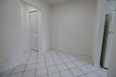 2537 Lincoln Street #14, Hollywood, FL 33020 - Photo 8