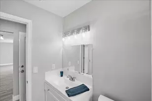 765 SE Floresta Dr, Port Saint Lucie, FL 34983 - Photo 22