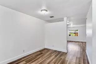 330 SW 2nd Ave, Hallandale Beach, FL 33009 - Photo 8