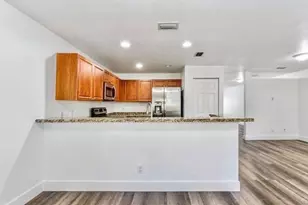330 SW 2nd Ave, Hallandale Beach, FL 33009 - Photo 14