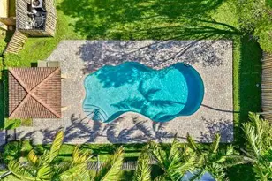 330 SW 2nd Ave, Hallandale Beach, FL 33009 - Photo 4