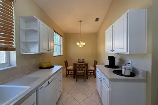 8408 Mulligan Cir, Port Saint Lucie, FL 34986 - Photo 6