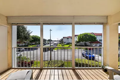 104 Half Moon Circle #D2, Hypoluxo, FL 33462 - Photo 36