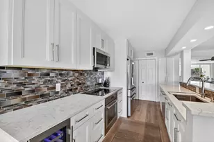 104 Half Moon Cir, Hypoluxo, FL 33462 - Photo 16
