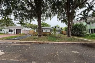 1621-1623 NE 16th Terrace NE, Fort Lauderdale, FL 33305 - Photo 2
