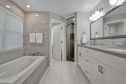 1916 NE 24th Street, Wilton Manors, FL 33305 - Photo 26