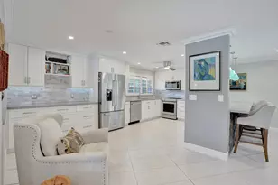 1916 NE 24th St, Wilton Manors, FL 33305 - Photo 12