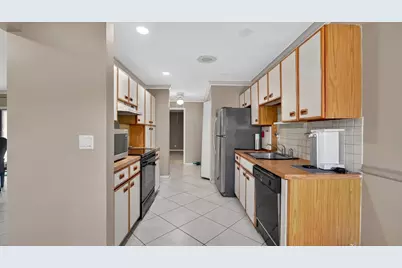 2808 S Carambola Cir Circle S #1980, Coconut Creek, FL 33066 - Photo 10