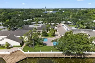 2808 S Carambola Cir Circle S, Coconut Creek, FL 33066 - Photo 34