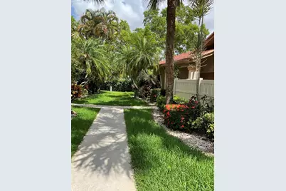 2808 S Carambola Cir Circle S #1980, Coconut Creek, FL 33066 - Photo 2