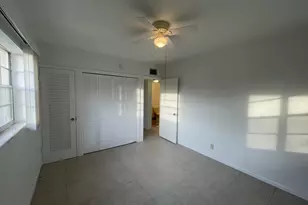 109 Salisbury E, West Palm Beach, FL 33417 - Photo 14