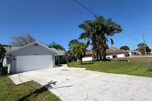 233 SW Chapman Ave, Port Saint Lucie, FL 34984 - Photo 2