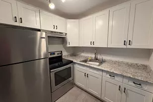 2 Kent A, West Palm Beach, FL 33417 - Photo 6
