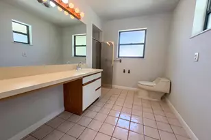 2026 Mark Dr, Lake Worth, FL 33461 - Photo 10