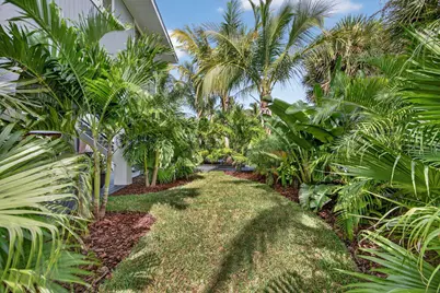 27385 Saint Lucie Lane, Ramrod Key, FL 33042 - Photo 46