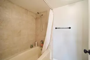 13201 Glenmoor Dr, West Palm Beach, FL 33409 - Photo 18