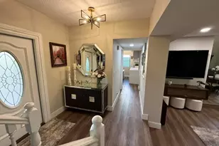 2057 Maplewood Dr, Coral Springs, FL 33071 - Photo 54