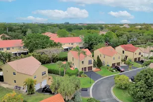 2057 Maplewood Dr, Coral Springs, FL 33071 - Photo 36