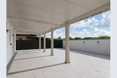 1361 NE 42nd Avenue, Homestead, FL 33033 - Photo 4