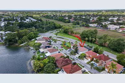 3083 W Buena Vista Drive, Margate, FL 33063 - Photo 32