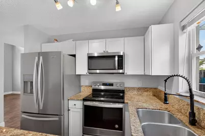 3083 W Buena Vista Drive, Margate, FL 33063 - Photo 12