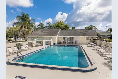 1507 SE Royal Green Circle #102, Port Saint Lucie, FL 34952 - Photo 18