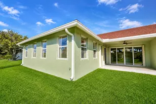 1168 Hatteras Cir, Greenacres, FL 33413 - Photo 6