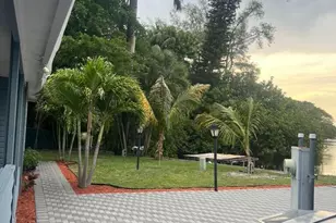 2000 N Congress Ave, West Palm Beach, FL 33409 - Photo 22