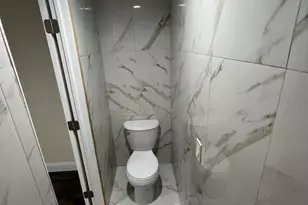 2000 N Congress Ave, West Palm Beach, FL 33409 - Photo 12