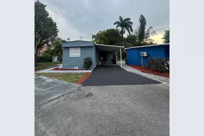 2000 N Congress Avenue #41, West Palm Beach, FL 33409 - Photo 2