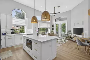 10415 St Germain Ct, Wellington, FL 33449 - Photo 4