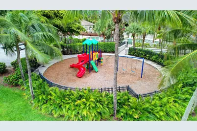 10415 St Germain Court, Wellington, FL 33449 - Photo 28