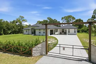 18220 N 90th St Street N, The Acreage, FL 33470 - Photo 4