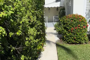 301 Chilean Ave, Palm Beach, FL 33480 - Photo 2