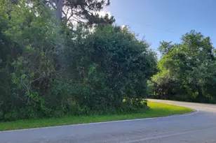 7301 Winter Garden Pkwy, Fort Pierce, FL 34951 - Photo 4
