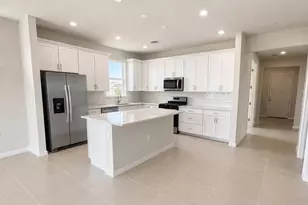 13591 SW Vermillion Cir, Port Saint Lucie, FL 34987 - Photo 8