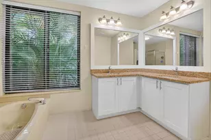 19181 Sabal Lake Dr, Boca Raton, FL 33434 - Photo 20